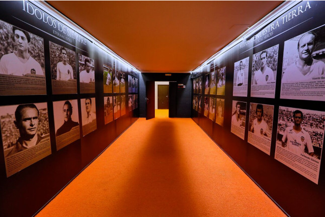 Mestalla Forever Tour: Visita Guiada al Estadio del Valencia Club de Fútbol (Valencia)