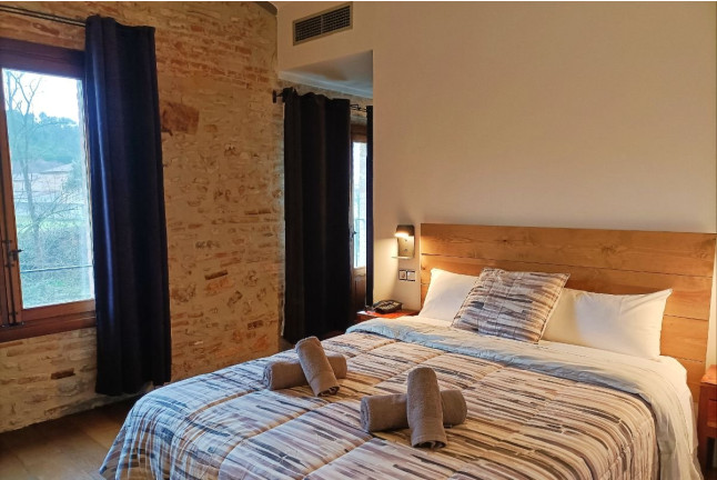 Escapada con Desayuno en Hotel Molí de la Torre (Bigues i Riells, Barcelona)