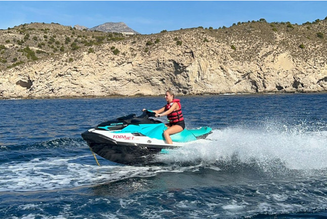 Excursión en Moto de Agua Biplaza con Fotos (Villajoyosa, Alicante)