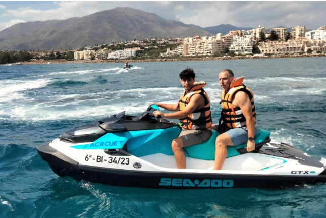 Excursión en Moto de Agua con Fotos (Altea, Alicante)