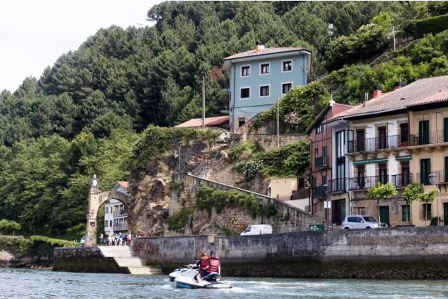 Ruta en Moto de Agua Biplaza (Hondarribia, Guipúzcoa)