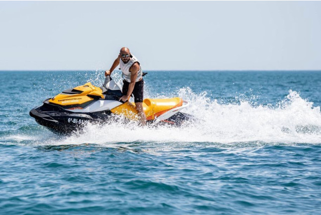 Alquiler de Moto de Agua (Fuengirola, Málaga)