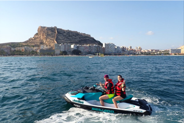 Excursión a Tabarca en Moto de Agua con Almuerzo (Alicante)