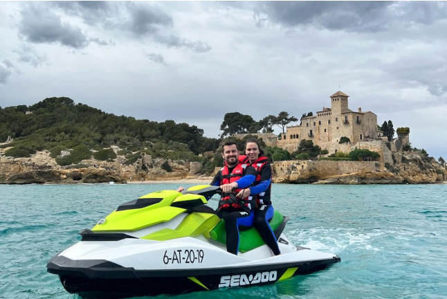 Excursión en Moto de Agua Biplaza con Fotos (Tarragona)