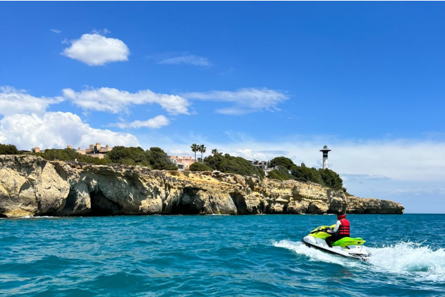Excursión en Moto de Agua Biplaza con Fotos (Tarragona)