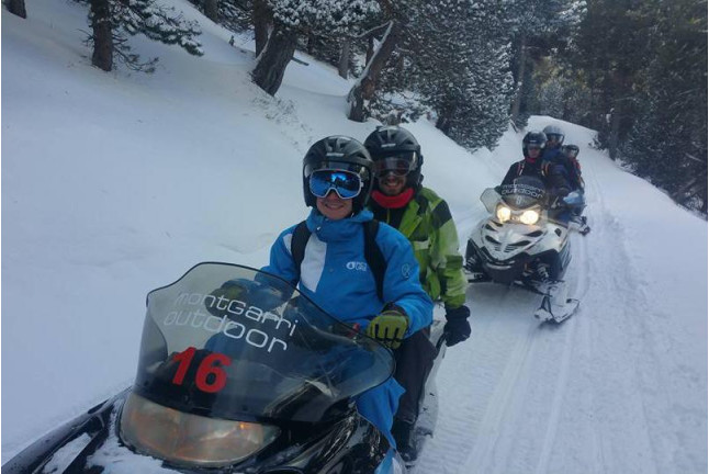 Moto de Nieve para dos (Pla de Beret, Lleida)