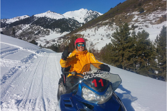 Moto de Nieve para dos (Pla de Beret, Lleida)