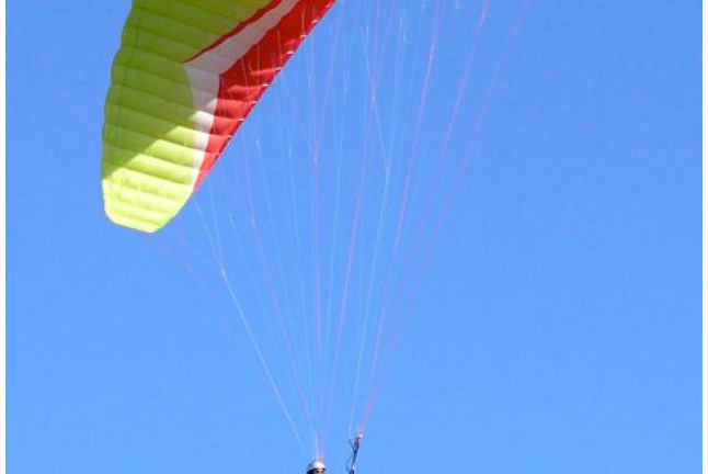 Vuelo en Parapente (Àger, Lleida)