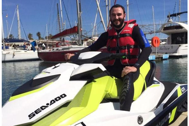Moto de Agua y Vuelo Flyboard (Barcelona)