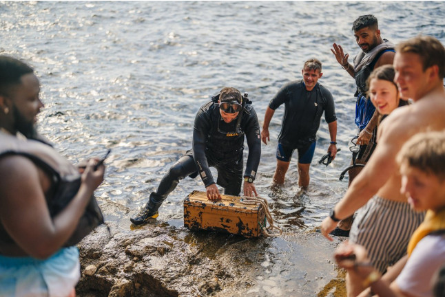 Experiencia Multiaventura: Jeeps, Kayak, Cueva Marina, Salto desde Acantilado y Snorkel con Picnic y Fotos (Alcúdia, Mallorca)