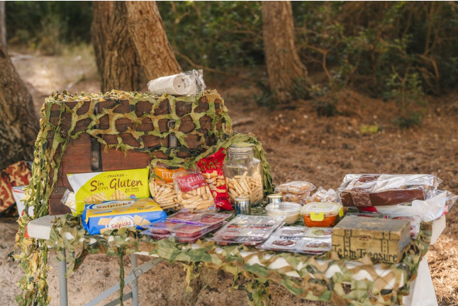 Experiencia Multiaventura: Jeeps, Kayak, Cueva Marina, Salto desde Acantilado y Snorkel con Picnic y Fotos (Alcúdia, Mallorca)