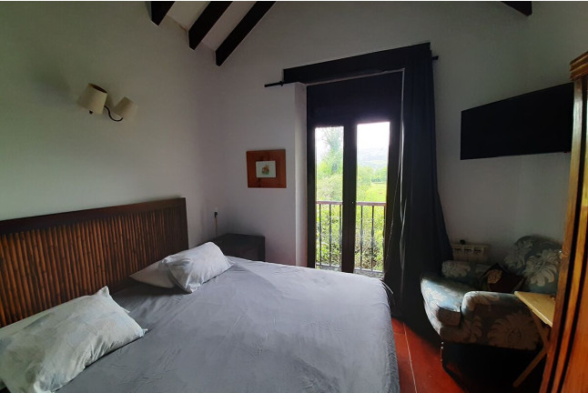 Escapada con Desayuno en Agroturismo Muriances (Vilde, Asturias)