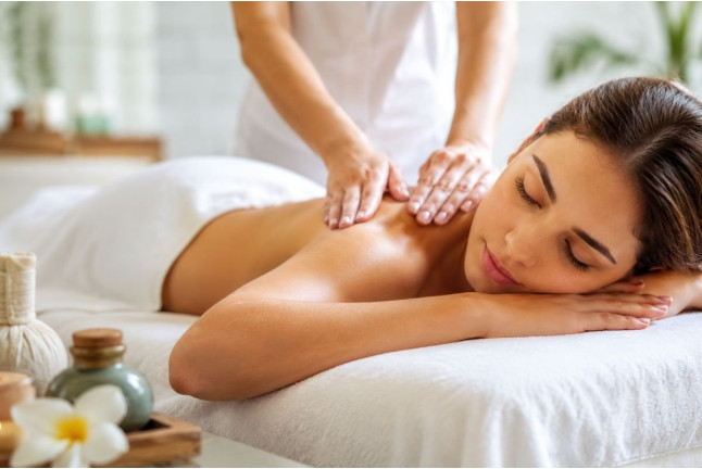 Masaje y Mix de Circuitos Spa: Canario, Celta y Thalassa en Nammu Spa Area Vincci La Plantación del Sur 5* (Adeje, Santa Cruz de Tenerife)