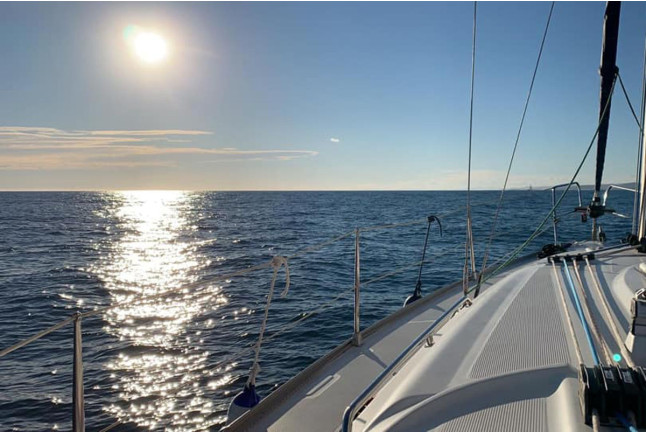 Noche en Velero en Port Ginesta (Castelldefels, Barcelona)