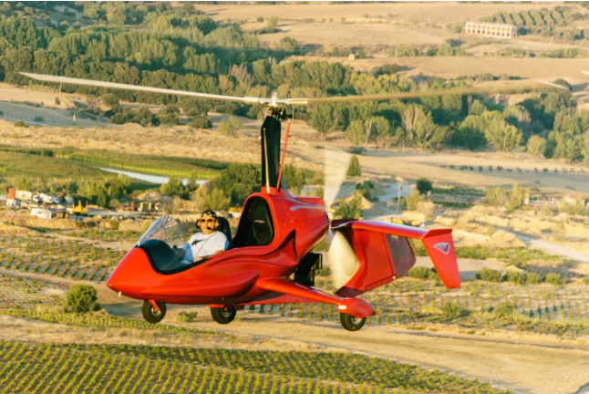 Noche Romántica: Escapada Relax con Spa en Hotel Comendador 4* y Vuelo en Autogiro (Toledo /Madrid)