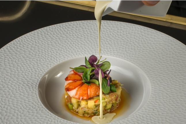Circuito Spa en OASIS Wellness & Spa y Comida en Restaurante SOFIA Bar & Tapas para dos en Grand Hyatt Barcelona 5* (Barcelona)