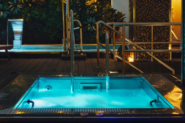 Ritual Oasis: Spa y Masaje con Opción de Degustación de Vino en Oasis Spa Sevilla (Sevilla)
