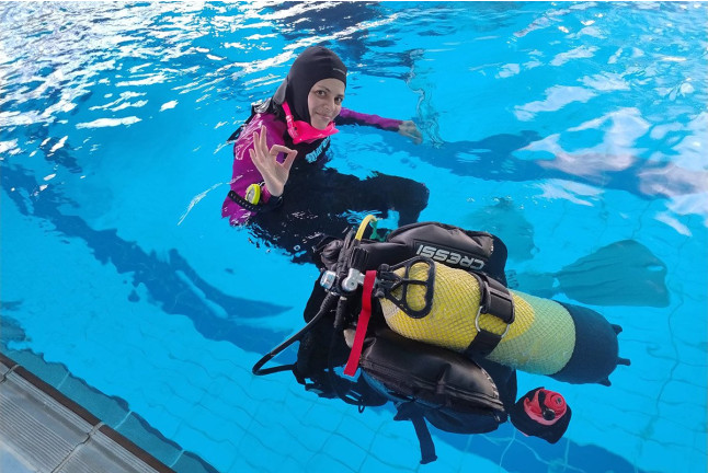 PADI Discover Scuba Diving: Bautizo de Buceo en Piscina (Madrid)