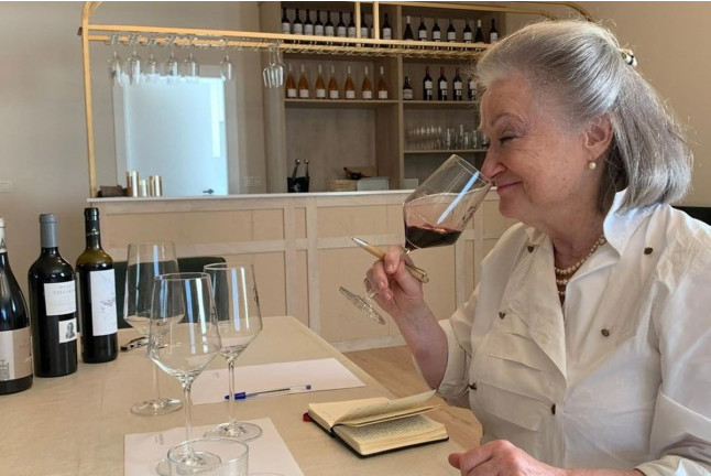 Visita a Bodega con Cata de Vinos y Aperitivo para dos en Palacio de Villachica (Toro, Zamora)