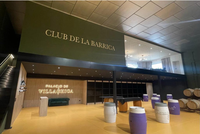 Visita a Bodega con Cata de Vinos y Aperitivo para dos en Palacio de Villachica (Toro, Zamora)