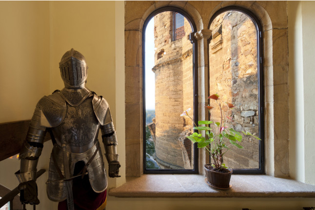 Escapada con Desayuno y Comida o Cena para dos personas en Parador de Benavente (Zamora)