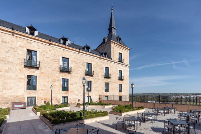 Mesa para dos: Comida o Cena para dos personas en Parador de Lerma (Burgos)