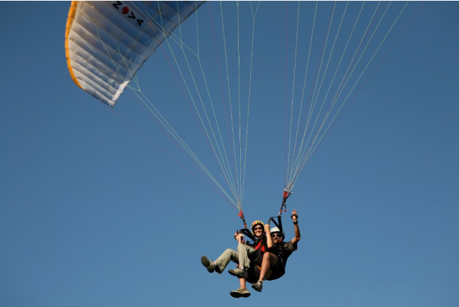 Vuelo en Parapente con Vídeo (Alarilla, Guadalajara)