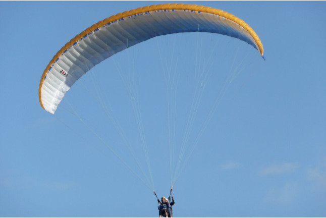 Vuelo en Parapente  (Palomaret, Alicante)
