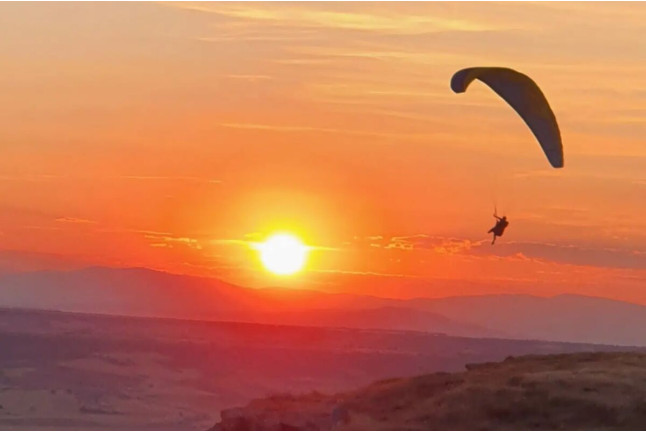 Vuelo en Parapente (Arcones, Segovia)