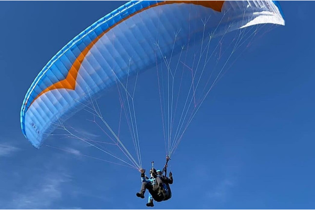 Vuelo en Parapente (Arcones, Segovia)