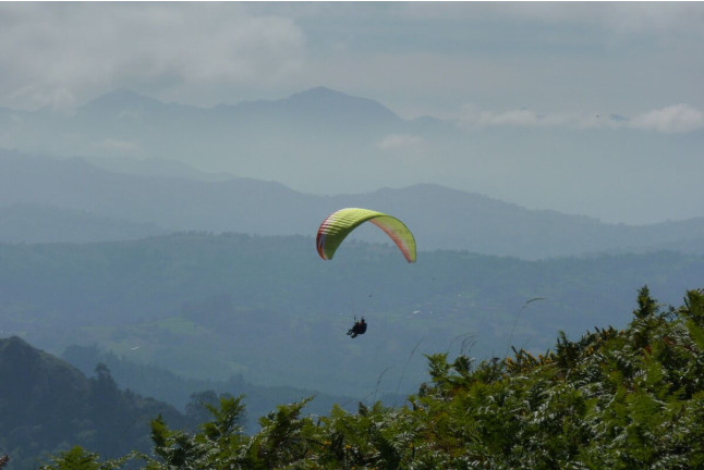 Vuelo en Parapente (Asturias)