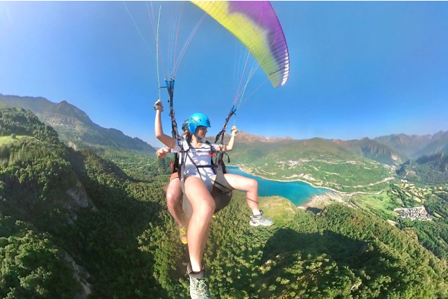 Vuelo en Parapente Biplaza Térmico con Vídeo (El Pueyo de Jaca, Huesca)