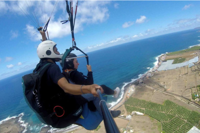 Vuelo en Parapente Biplaza en Los Giles con Fotos (Las Palmas, Gran Canaria)