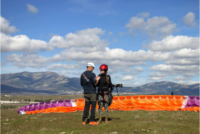Vuelo Bautismo en Parapente (Madrid)