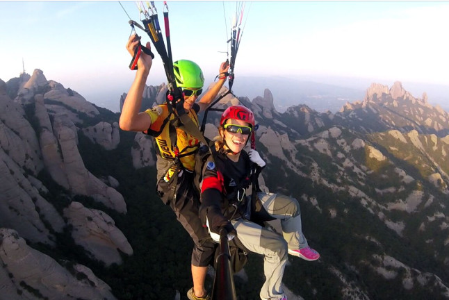 Vuelo en Parapente por Montserrat y Senderismo o Escalada (Monistrol de Montserrat, Barcelona)