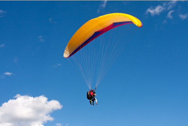 Vuelo en Parapente en Somosierra (Madrid / Segovia)