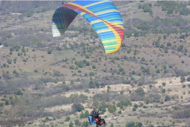Vuelo en Parapente en Somosierra (Madrid / Segovia)