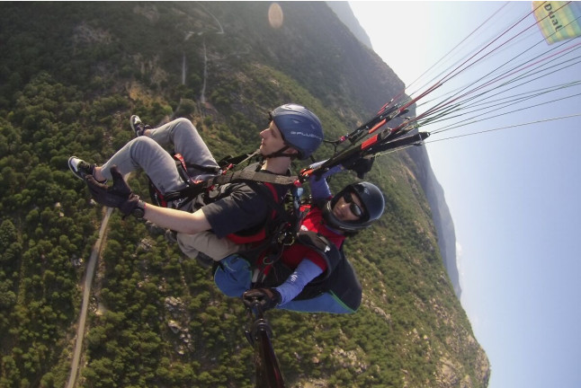 Vuelo en Parapente en Somosierra (Madrid / Segovia)