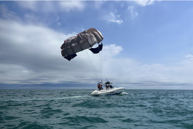 Parasailing (Badalona, Barcelona) 