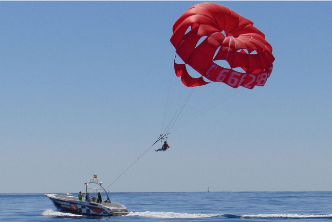 Parasailing (Dénia, Alicante)