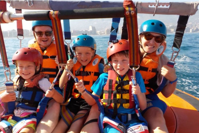 Parasailing (Puerto Banús, Málaga)
