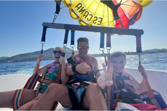 Parasailing con Fotos (Santa Eulalia del Río, Ibiza)