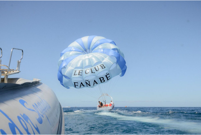 Parascending (Tenerife)