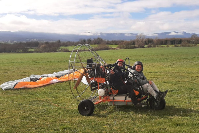 Vuelo en Paratrike con Fotos y Vídeo (Vizcaya / Álava)