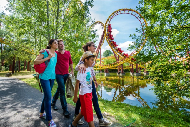 Entrada a Parque Astérix (Plailly, Francia)