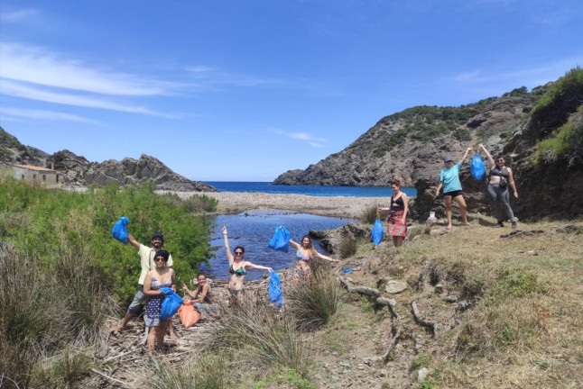 Paseo en Barca, Yoga y Desayuno en el Cap de Creus (Girona)