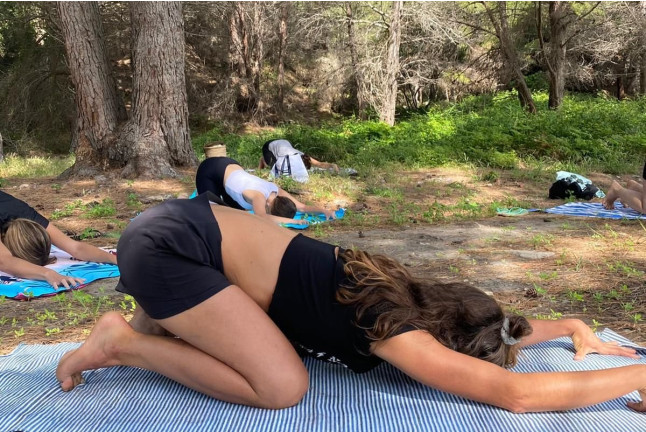 Paseo en Barca, Yoga y Desayuno en el Cap de Creus (Girona)