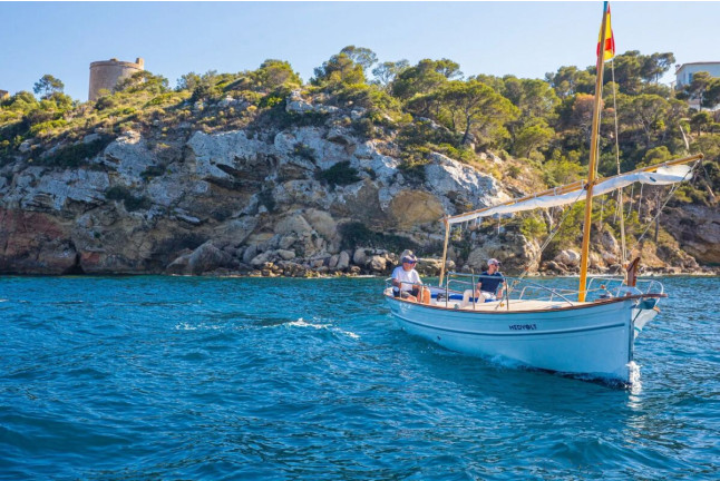 Paseo en Llaüt con Snorkel y Paddle Surf para dos (Santa Ponça, Mallorca)