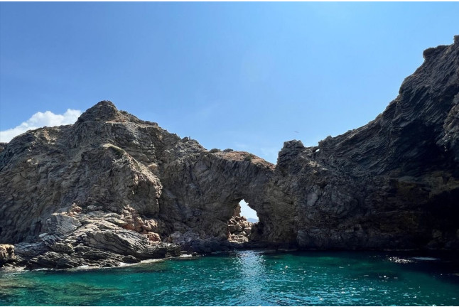 Paseo en Barco Tradicional de Madera con Baño (Ibiza)