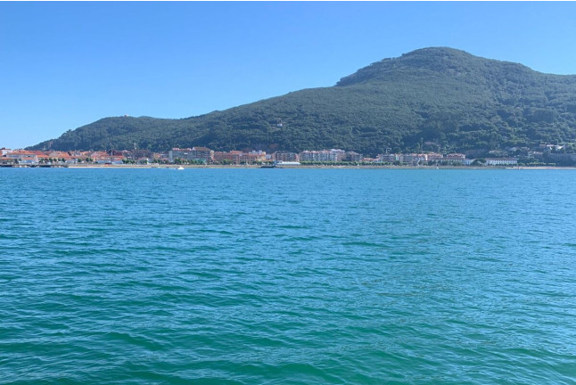 Paseo en Antiguo Barco Pesquero de Madera (Laredo, Cantabria)